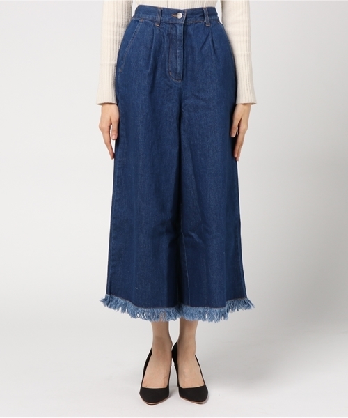 PUNYUS(プニュズ)の「フリンジフレアデニムパンツ(デニムパンツ・レディース・ライトインディゴブルー/インディゴブルー/ホワイト・4/2/3/1)」の4枚目の写真