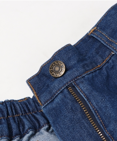 PUNYUS(プニュズ)の「フリンジフレアデニムパンツ(デニムパンツ・レディース・ライトインディゴブルー/インディゴブルー/ホワイト・4/2/3/1)」の12枚目の写真