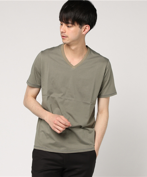 MEN'S BIGI(メンズビギ)の「贅沢なVネック半袖Tシャツ / Albini Cotton(Tシャツ/カットソー・メンズ・ネイビー/ホワイト/ライトオリーブ/ブラック・S/L/M)」の1枚目の写真