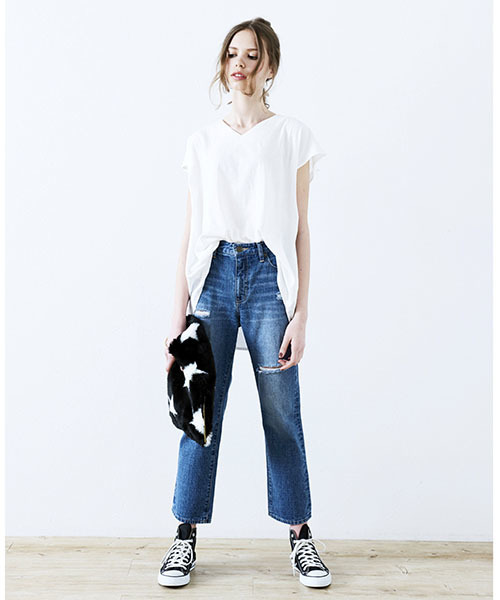 LIPSTAR（リップスター）の「STARファークラッチバッグ（クラッチバッグ・レディース・ホワイト系その他/ブラック系その他・M(2)）」の5枚目の写真