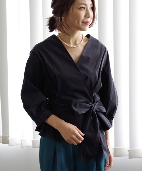 NARACAMICIE(ナラカミーチェ)の「カシュクールボリューム七分袖ブラウス(シャツ/ブラウス・レディース・ブラック・MEDIUM/X-LARGE)」の18枚目の写真