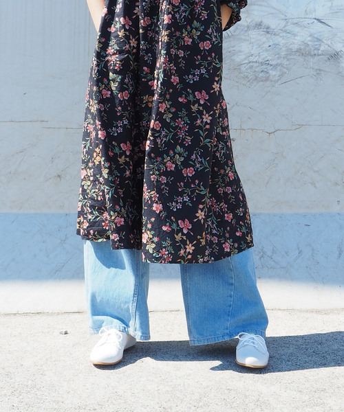 cava cava（サヴァサヴァ）の「〈cava cava (サヴァサヴァ)〉　レースアップシューズ（パンプス・レディース・ホワイト/ブラック/ベージュ・22.5cm/23.5cm/24.5cm/23.0cm/24.0cm）」の2枚目の写真