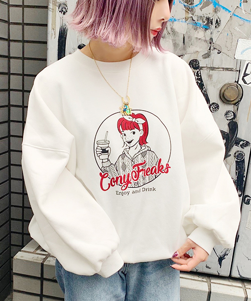 apres jour（アプレジュール）の「CONYプリントスウェット【ZOZOTOWN限定アイテム】（スウェット・レディース・ベージュ/ネイビー/オフホワイト・フリー）」の7枚目の写真