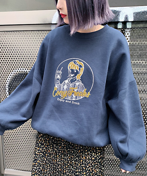 apres jour（アプレジュール）の「CONYプリントスウェット【ZOZOTOWN限定アイテム】（スウェット・レディース・ベージュ/ネイビー/オフホワイト・フリー）」の10枚目の写真