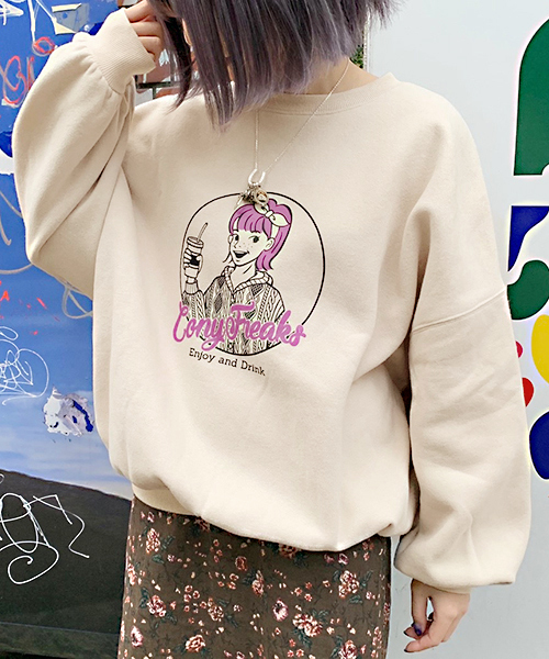 apres jour（アプレジュール）の「CONYプリントスウェット【ZOZOTOWN限定アイテム】（スウェット・レディース・ベージュ/ネイビー/オフホワイト・フリー）」の16枚目の写真