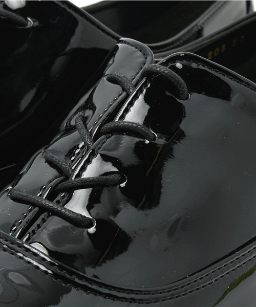 SENSE OF PLACE by URBAN RESEARCH(センスオブプレイスバイアーバンリサーチ)の「エナメルレースUPシューズ (その他シューズ・レディース・ネイビー/ブラック/ベージュ/グリーン/イエロー/ブロンズ・37/36/38)」の11枚目の写真