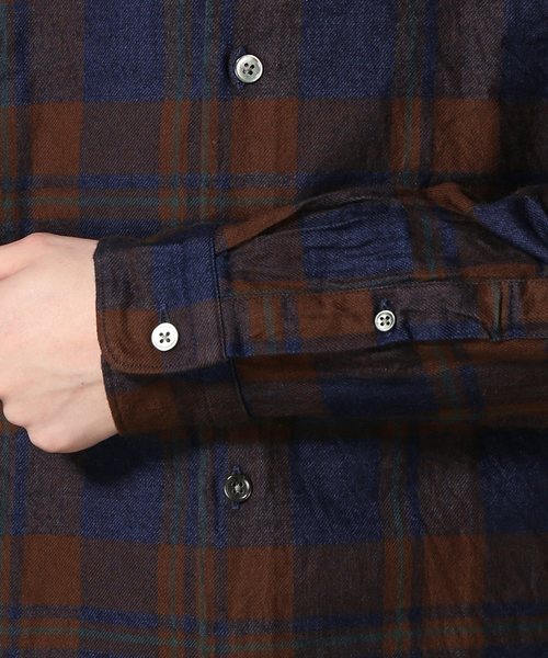 417 EDIFICE（フォーワンセブンエディフィス）の「INDIGO レギュラーシャツ（シャツ/ブラウス・メンズ・カーキ/ウッド・SMALL/MEDIUM/LARGE/X-LARGE）」の7枚目の写真