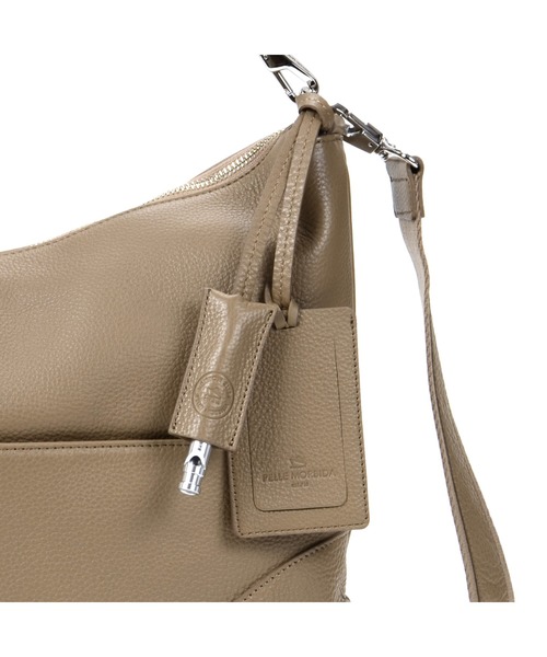 PELLE MORBIDA(ペッレモルビダ)の「MAIDEN VOYAGE(メイデン ボヤージュ)エディターズバック(ショルダーバッグ・メンズ・ブラック/ベージュ/ネイビー・FREE)」の7枚目の写真