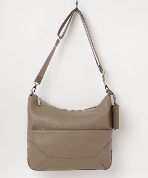 PELLE MORBIDA(ペッレモルビダ)の「MAIDEN VOYAGE(メイデン ボヤージュ)エディターズバック(ショルダーバッグ・メンズ・ブラック/ベージュ/ネイビー・FREE)」の9枚目の写真