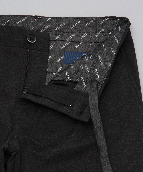 International Gallery BEAMS(インターナショナルギャラリービームス)の「SOLIDO / SEPTIU(スラックス・メンズ・チャコールグレー/シルバー・4/3/1/2)」の16枚目の写真