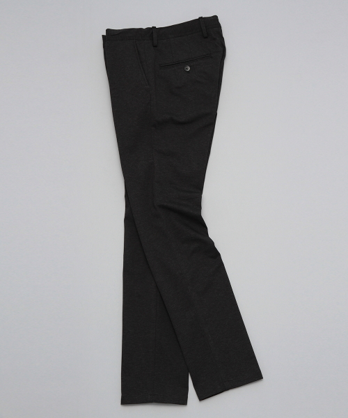 International Gallery BEAMS(インターナショナルギャラリービームス)の「SOLIDO / SEPTIU(スラックス・メンズ・チャコールグレー/シルバー・4/3/1/2)」の10枚目の写真