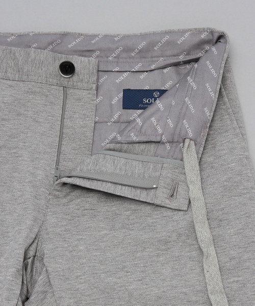 International Gallery BEAMS(インターナショナルギャラリービームス)の「SOLIDO / SEPTIU(スラックス・メンズ・チャコールグレー/シルバー・4/3/1/2)」の19枚目の写真