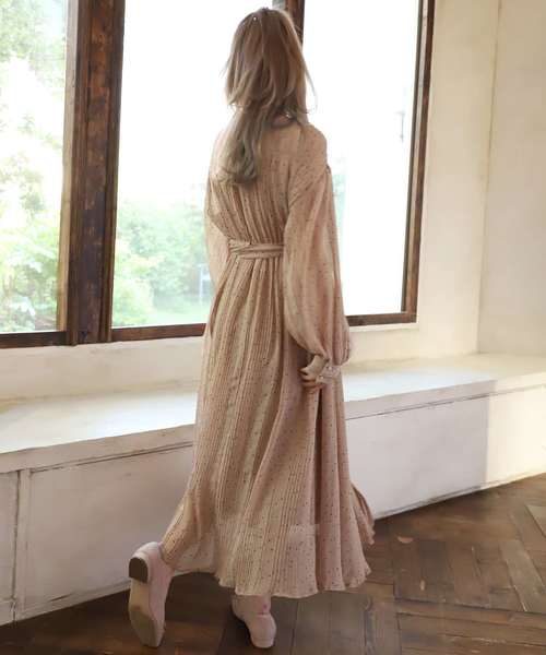 one after another NICE CLAUP（ワンアフターアナザーナイスクラップ）の「ドットガウンワンピース（ワンピース・レディース・ブラウン/モカ/ベージュ・FREE）」の11枚目の写真