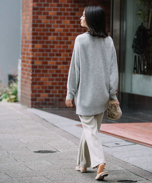 Munich(ミューニック)の「ストレッチウォームリブニット ワイドフレアパンツ【セットアップ可】(その他パンツ・レディース・チャコールグレー/ブラック/モカ/グレイッシュベージュ・S/M/XS)」の7枚目の写真