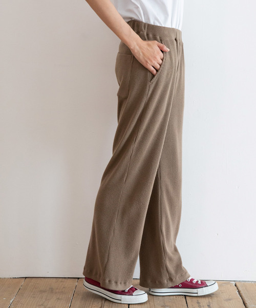 Munich(ミューニック)の「ストレッチウォームリブニット ワイドフレアパンツ【セットアップ可】(その他パンツ・レディース・チャコールグレー/ブラック/モカ/グレイッシュベージュ・S/M/XS)」の17枚目の写真