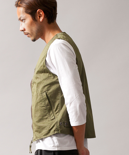 BEAUTY&YOUTH UNITED ARROWS(ビューティーアンドユースユナイテッドアローズ)の「BY ∴ バック/サテン ミリタリー ベスト(ベスト・メンズ・ブラック/オリーブ・SMALL/MEDIUM/X-LARGE/LARGE)」の9枚目の写真