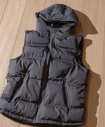 JOHN'S CLOSET�i�W�����Y�N���[�[�b�g�j�́u�yn�z�X�^���h�݃t�[�h���ȃx�X�g�i�_�E���x�X�g�j�v