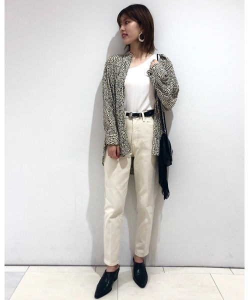 PAGEBOY(ページボーイ)の「ドレスジーンズ(デニムパンツ・レディース・ライトブルー/インディゴブルー/ブルー/ライトベージュ/ダークインディゴブルー/ブラック系その他・28inch/24inch/25inch/26inch/27inch)」の16枚目の写真