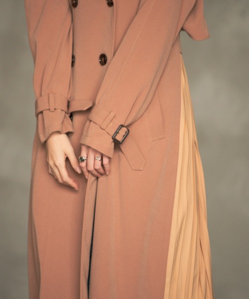 Aunt Marie's(アントマリーズ)の「AUNT MARIE'S バックプリーツトレンチコート(トレンチコート・レディース・ベージュ/ナチュラル・FREE)」の16枚目の写真