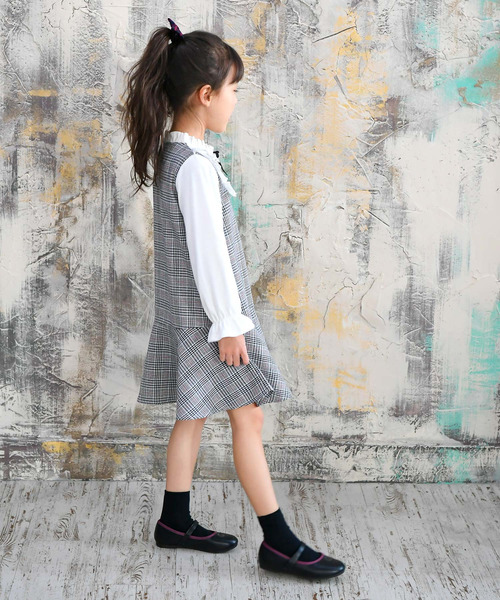 Bee des Bee（ビーデスビー）の「長袖ワンピース（ワンピース・キッズ・グレー・110cm/100cm/120cm/140cm/150cm）」の3枚目の写真