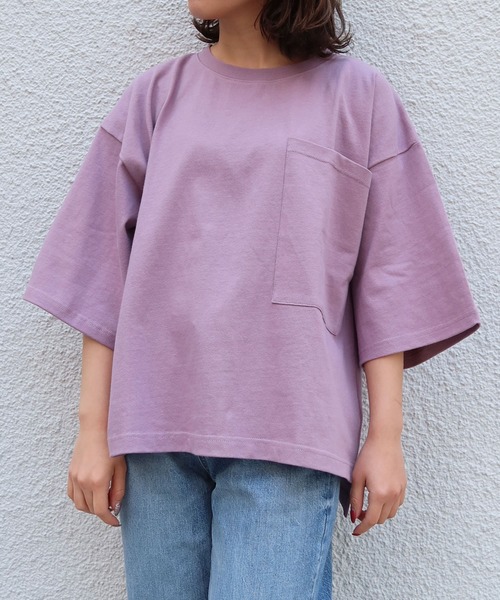 Riberry(リベリー)の「ヘビーウェイトサイドスリットT(Tシャツ/カットソー・レディース・ベージュ/オフホワイト/ラベンダー/グリーン系その他/スミクロ/ライトグリーン・FREE)」の6枚目の写真