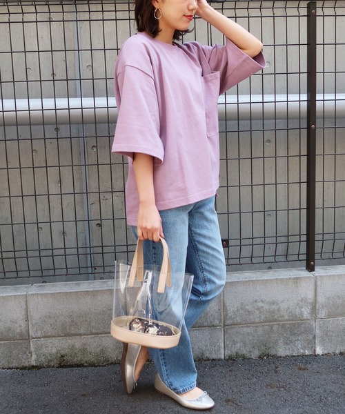 Riberry(リベリー)の「ヘビーウェイトサイドスリットT(Tシャツ/カットソー・レディース・ベージュ/オフホワイト/ラベンダー/グリーン系その他/スミクロ/ライトグリーン・FREE)」の12枚目の写真
