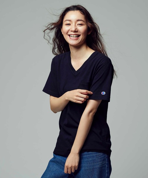 Champion（チャンピオン）の「【Champion】USAコットン無地VネックポケットＴシャツ（Tシャツ/カットソー・メンズ・ブラック/ホワイト/ネイビー・S/XL/L/M）」の17枚目の写真
