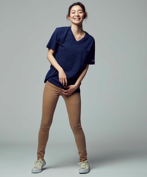 Champion（チャンピオン）の「【Champion】USAコットン無地VネックポケットＴシャツ（Tシャツ/カットソー・メンズ・ブラック/ホワイト/ネイビー・S/XL/L/M）」の18枚目の写真