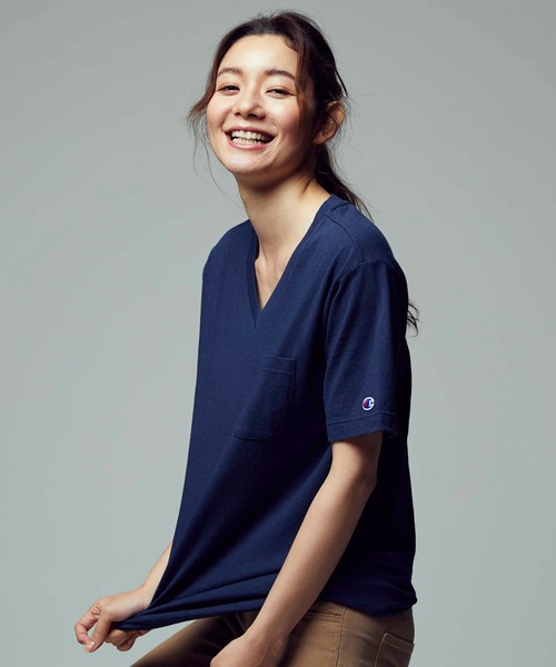 Champion（チャンピオン）の「【Champion】USAコットン無地VネックポケットＴシャツ（Tシャツ/カットソー・メンズ・ブラック/ホワイト/ネイビー・S/XL/L/M）」の19枚目の写真