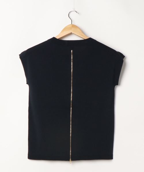LOUNGEDRESS(ラウンジドレス)の「フレンチバックZIPニット(ニット/セーター・レディース・ネイビー/ライトベージュ/オレンジ・FREE)」の4枚目の写真