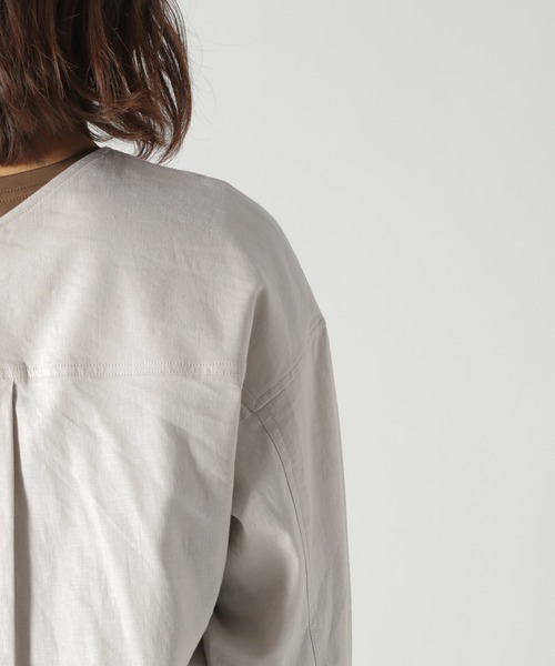 BAYFLOW(ベイフロー)の「リネンZIPブルゾン(ブルゾン・レディース・ライトブルー/カーキ/ベージュ・SMALL/MEDIUM)」の12枚目の写真