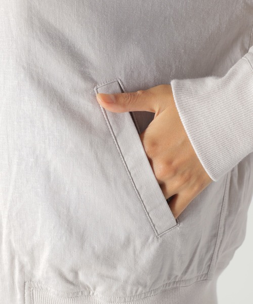 BAYFLOW(ベイフロー)の「リネンZIPブルゾン(ブルゾン・レディース・ライトブルー/カーキ/ベージュ・SMALL/MEDIUM)」の14枚目の写真