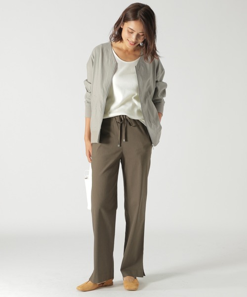 BAYFLOW(ベイフロー)の「リネンZIPブルゾン(ブルゾン・レディース・ライトブルー/カーキ/ベージュ・SMALL/MEDIUM)」の7枚目の写真