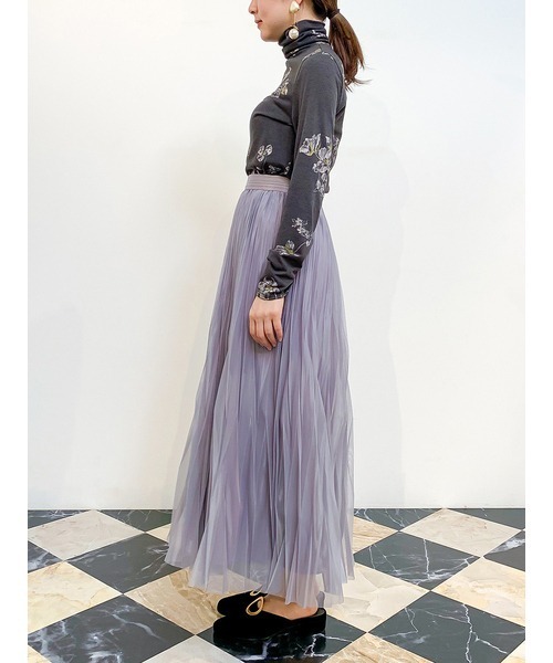 フラワーカットトップス LILY BROWN（リリーブラウン）の「フラワーカットトップス（T