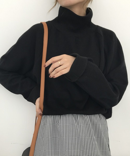 Girly Doll(ガーリードール)の「ハイネックプルオーバー(Tシャツ/カットソー・レディース・ホワイト/ブラック/ベージュ/キャメル/ボルドー・FREE)」の3枚目の写真