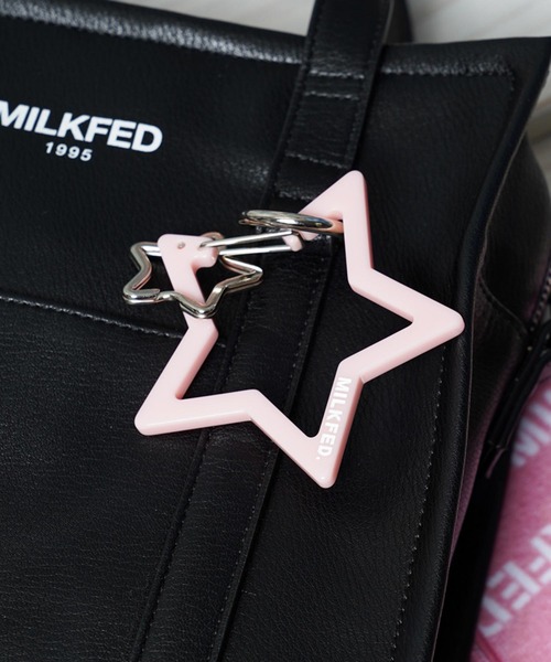 MILKFED.(ミルクフェド)の「NEO STAR CARABINER(キーホルダー・レディース・ブラック/ブラウン/レッド/ピンク/ライトパープル/ライトピンク/ライトイエロー・ONE SIZE)」の6枚目の写真