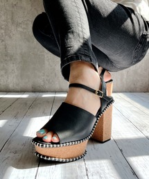 Noubel Voug Relax | ステッチデザイン太ヒール厚底アンクルストラップサンダル(サンダル)