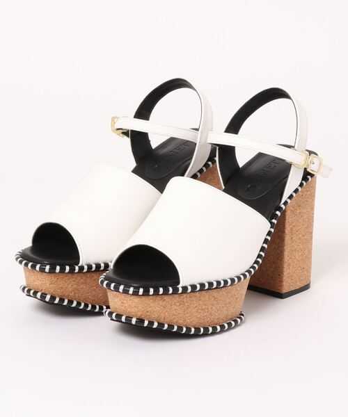 Noubel Voug Relax（ヌーベルヴォーグリラックス）の「ステッチデザイン太ヒール厚底アンクルストラップサンダル（サンダル・レディース・ダークベージュ/ブラック/ホワイト・M/S/L/LL）」の8枚目の写真