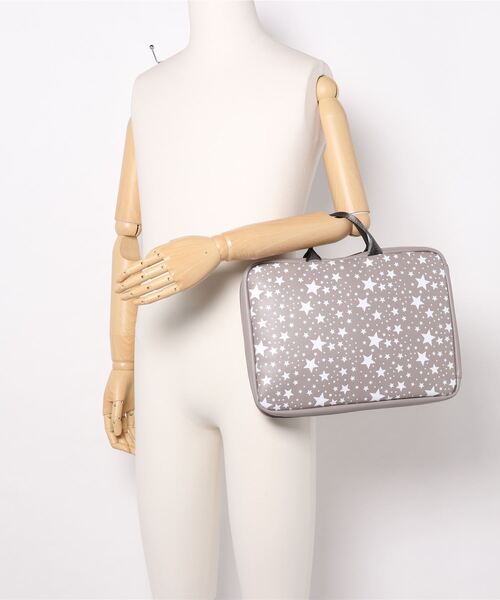 cache cache(カシュ カシュ)の「カシュカシュ cachecache / リバーシブルバッグインバッグL(クラッチバッグ・レディース・ブラック/オレンジ/アイボリー/ベージュ系その他/その他/ホワイト×ブラック・FREE)」の9枚目の写真