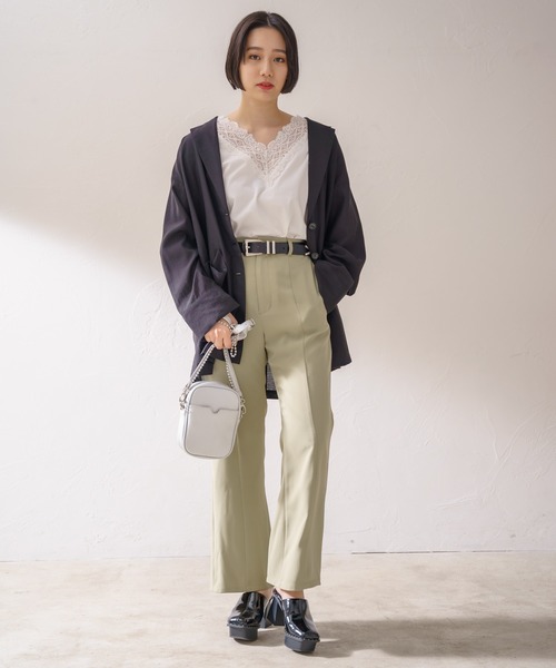 PAGEBOY（ページボーイ）の「レーススカラッププルオーバー（Tシャツ/カットソー・レディース・オフホワイト/グレイッシュベージュ/ブラック・FREE）」の4枚目の写真