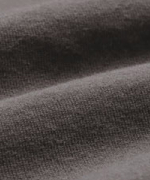 RANAN(ラナン)の「綿100% バックボタンチュニック ビッグシルエット(Tシャツ/カットソー・レディース・サンドグレー/チャコール/オフホワイト/ピンクベージュ/ホワイト系その他/グレイッシュブルー・M/LL/L/3L)」の21枚目の写真
