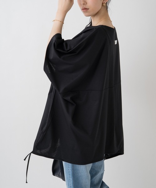 LOUNGEDRESS（ラウンジドレス）の「ポンチョカットソー（Tシャツ/カットソー・レディース・ブラック/オフホワイト・FREE）」の20枚目の写真