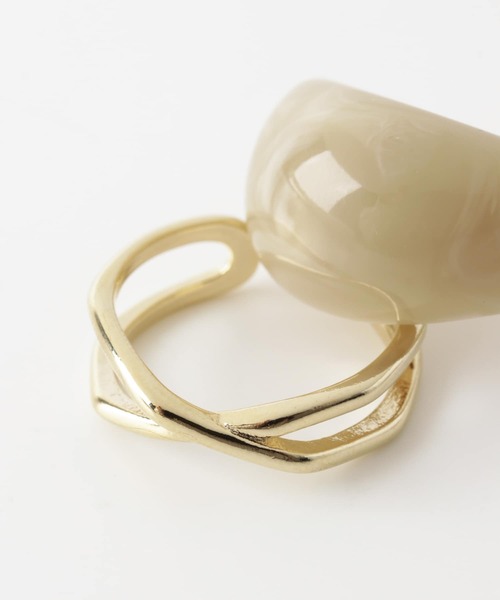 SMELLY（スメリー）の「2セットリング（リング・レディース・ゴールド系その他・-）」の4枚目の写真