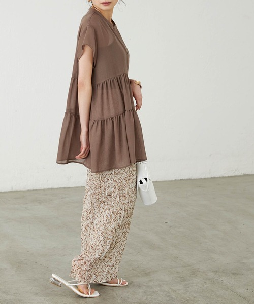 BONLECILL(ボンルシール)の「ふんわりガーゼ 半袖シアーティアードブラウス(シャツ/ブラウス・レディース・ブラック/ブラウン/オフホワイト/サックスブルー・FREE)」の12枚目の写真