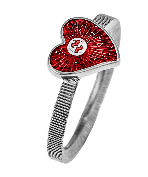 GUCCI（グッチ）の「GUCCI グッチ ハートモチーフ シルバー リング（リング・レディース・レッド・#16）」の2枚目の写真