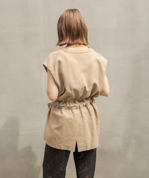 CAPRICIEUX LE'MAGE（カプリシューレマージュ）の「バックドロストベスト（ベスト・レディース・ブラック/ベージュ・FREE）」の21枚目の写真