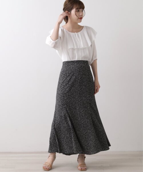 RAY CASSIN(レイカズン)の「アルティリーフナロースカート(スカート・レディース・ブラック/オフホワイト/イエロー・FREE)」の6枚目の写真