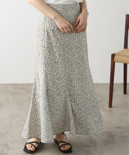 RAY CASSIN(レイカズン)の「アルティリーフナロースカート(スカート・レディース・ブラック/オフホワイト/イエロー・FREE)」の14枚目の写真