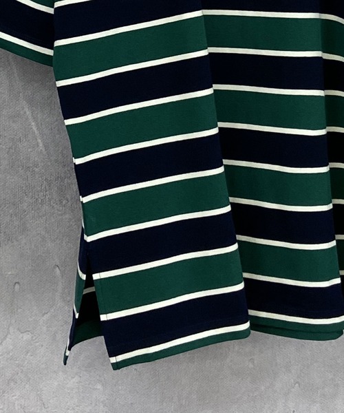 Beno(ビーノ)の「レトロボーダー ワイドモックネック ルーズシルエット Tシャツ(Tシャツ/カットソー・メンズ・ネイビー/オレンジ/ブラウン/グリーン/サックスブルー/オフホワイト・M/L)」の8枚目の写真