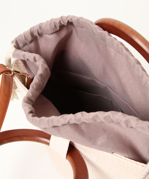 CORNERS(コーナーズ)の「ウッドハンドルカゴショルダーバッグ(かごバッグ・レディース・ベージュ/アイボリー・FREE)」の10枚目の写真